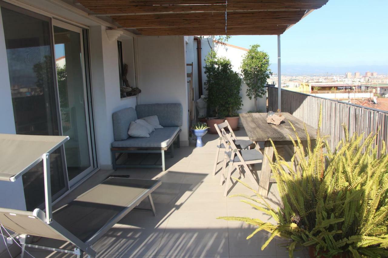 شقة Mini Attico Panoramico Con Terrazza كالياري المظهر الخارجي الصورة